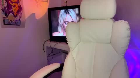 Snapshot of sweeetbabyy22 chatting on 27, 6, 2026 Valeria online show from 27, 6, 2026