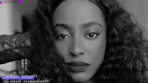 Snapshot of sweer_oshun chatting on 14, 5, 2026 Evangeline online show from 14, 5, 2026