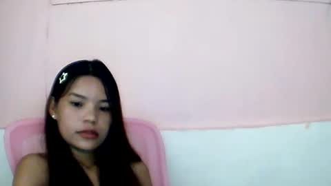 Snapshot of sweet01pinay chatting on 19, 6, 2026 sweet01pinay online show from 19, 6, 2026