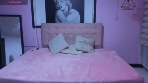 sweet__cat__ online show from 7, 7, 2026