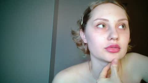 Snapshot of sweet__daddy8 chatting on 24, 12, 2024 BredEmiliya online show from 24, 12, 2024