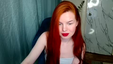 Snapshot of sweet__mooon chatting on 7, 3, 2025 sweet__mooon online show from 7, 3, 2025