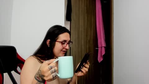 sweet__suck69bitch online show from 16, 12, 2024