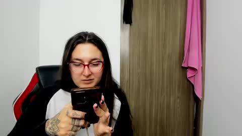 sweet__suck69bitch online show from 17, 12, 2024