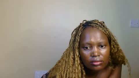 Snapshot of sweet_babees chatting on 11, 6, 2026 sweetheart online show from 11, 6, 2026