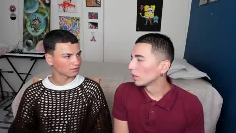 Snapshot of sweet_boys_xx chatting on 16, 12, 2024 CristianBrayan PVT OPEN online show from 16, 12, 2024