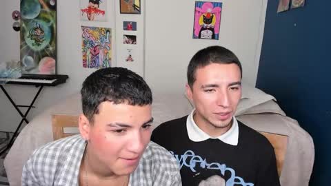 Snapshot of sweet_boys_xx chatting on 7, 1, 2025 CristianBrayan PVT OPEN online show from 7, 1, 2025