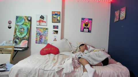 Snapshot of sweet_boys_xx chatting on 9, 1, 2025 CristianBrayan PVT OPEN online show from 9, 1, 2025