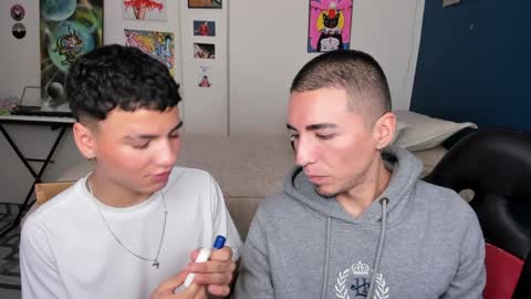 Snapshot of sweet_boys_xx chatting on 5, 2, 2025 CristianBrayan PVT OPEN online show from 5, 2, 2025