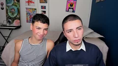 Snapshot of sweet_boys_xx chatting on 10, 2, 2025 CristianBrayan PVT OPEN online show from 10, 2, 2025