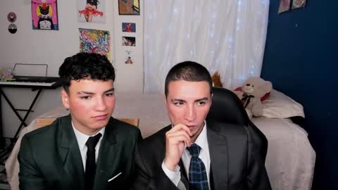 Snapshot of sweet_boys_xx chatting on 24, 2, 2025 CristianBrayan PVT OPEN online show from 24, 2, 2025