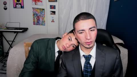 Snapshot of sweet_boys_xx chatting on 25, 2, 2025 CristianBrayan PVT OPEN online show from 25, 2, 2025