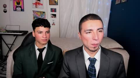 Snapshot of sweet_boys_xx chatting on 25, 2, 2025 CristianBrayan PVT OPEN online show from 25, 2, 2025