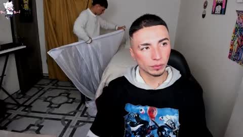 Snapshot of sweet_boys_xx chatting on 11, 3, 2025 CristianBrayan PVT OPEN online show from 11, 3, 2025