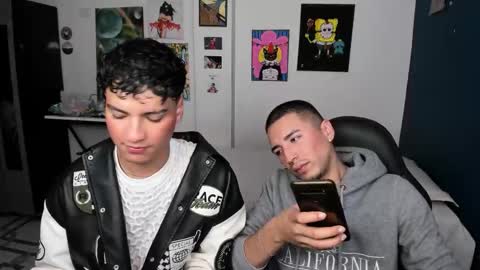 Snapshot of sweet_boys_xx chatting on 13, 9, 2025 CristianBrayan PVT OPEN online show from 13, 9, 2025