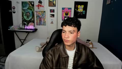 Snapshot of sweet_boys_xx chatting on 5, 10, 2025 CristianBrayan PVT OPEN online show from 5, 10, 2025