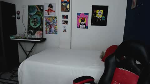 Snapshot of sweet_boys_xx chatting on 22, 10, 2025 CristianBrayan PVT OPEN online show from 22, 10, 2025