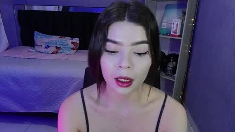 Candy online show from 13, 11, 2025