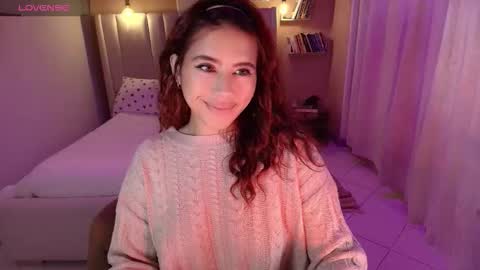 Snapshot of sweet_cami1 chatting on 13, 11, 2025 Camila online show from 13, 11, 2025