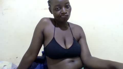 Snapshot of sweet_elena24 chatting on 18, 4, 2026 shillah online show from 18, 4, 2026