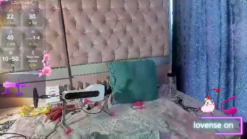 Snapshot of sweet_emmili chatting on 9, 7, 2026 emmili online show from 9, 7, 2026