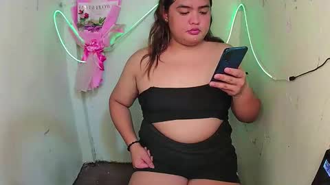 Snapshot of sweet_frex123 chatting on 13, 10, 2025 sweet_frex123 online show from 13, 10, 2025