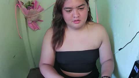 Snapshot of sweet_frex123 chatting on 28, 10, 2025 sweet_frex123 online show from 28, 10, 2025