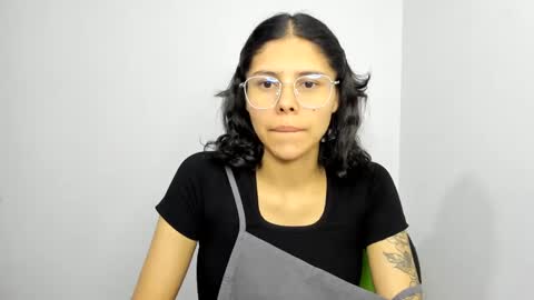 Snapshot of sweet_hann chatting on 26, 1, 2025 Hanna online show from 26, 1, 2025