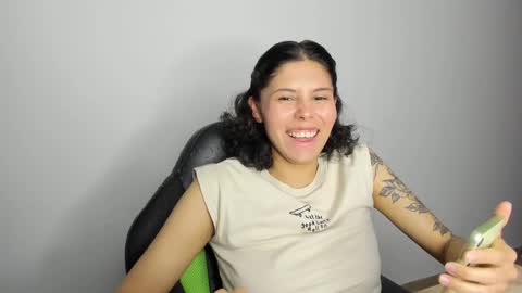 Snapshot of sweet_hann chatting on 18, 2, 2025 Hanna online show from 18, 2, 2025