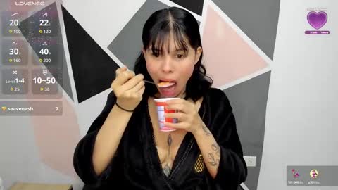 Snapshot of sweet_hann chatting on 5, 10, 2025 Hanna online show from 5, 10, 2025