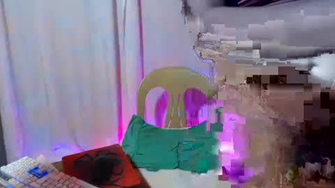 Snapshot of sweet_hanna22 chatting on 9, 10, 2025 hanna mae online show from 9, 10, 2025