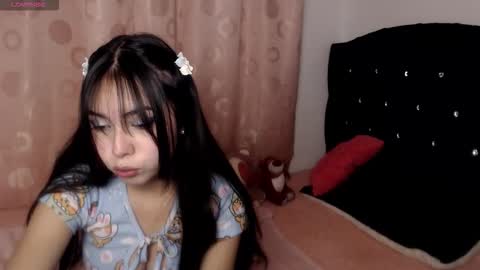 Snapshot of sweet_hannaah chatting on 2, 10, 2025 Hannah online show from 2, 10, 2025