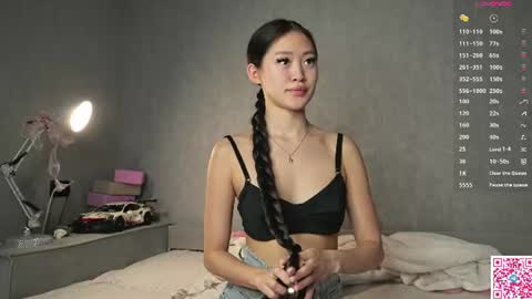 Snapshot of sweet_is_kim2 chatting on 9, 7, 2026 Kim online show from 9, 7, 2026