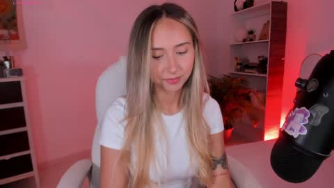 Snapshot of sweet_kalisa chatting on 27, 1, 2025 Call me Kali  online show from 27, 1, 2025