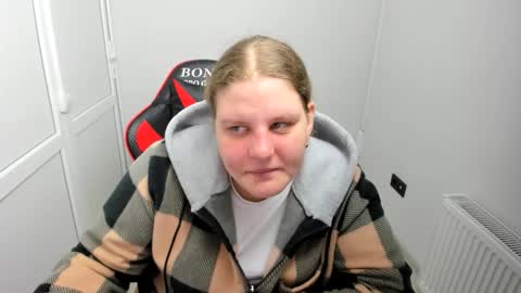 Snapshot of sweet_karla_la chatting on 1, 5, 2026 Karla online show from 1, 5, 2026