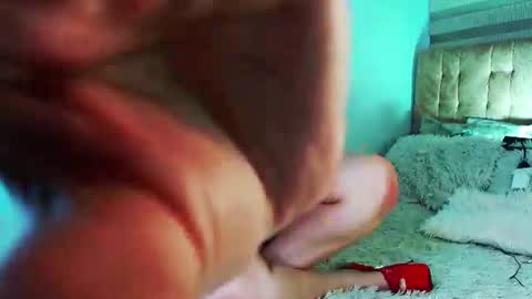 Snapshot of sweet_karma_ chatting on 2, 7, 2026 Help me to reach 100 thumps up online show from 2, 7, 2026