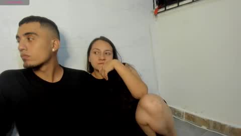 Snapshot of sweet_kings_of_sex chatting on 4, 11, 2025 Chloe And Oliver online show from 4, 11, 2025