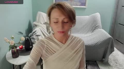 Helen online show from 10, 9, 2025