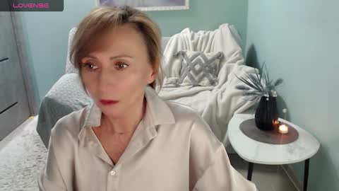 Helen online show from 19, 9, 2025