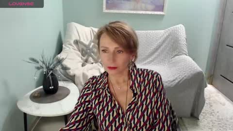 Helen online show from 25, 9, 2025