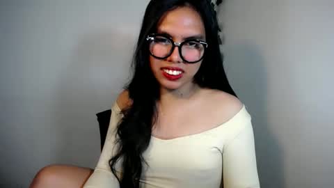sweet_kyline69 online show from 3, 12, 2025