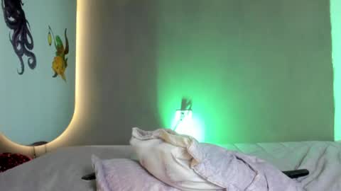 Snapshot of sweet_lia1_ chatting on 14, 5, 2026 Hi Im Lia Your dreams came true online show from 14, 5, 2026