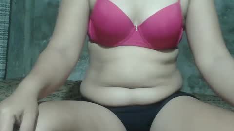 sweet_lily0613 online show from 20, 2, 2025