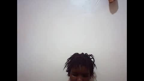 Snapshot of sweet_liz6510 chatting on 18, 5, 2026 Liz online show from 18, 5, 2026