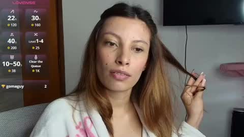 Snapshot of sweet_moon_v_ chatting on 17, 4, 2026 sweet_moon_v_ online show from 17, 4, 2026