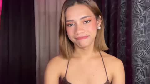 Snapshot of sweet_nikki03 chatting on 15, 11, 2025 sweet_nikki03 online show from 15, 11, 2025