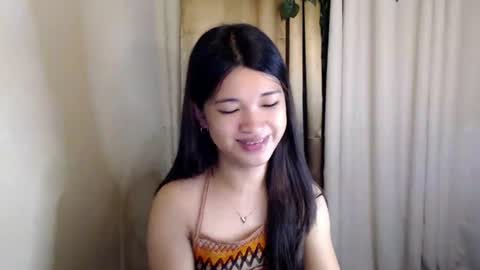 sweet_nylia online show from 14, 7, 2026