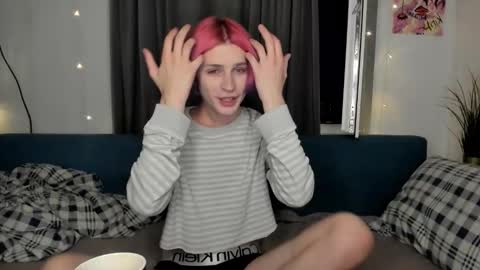 kira online show from 12, 9, 2025