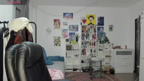 Snapshot of sweet_peach__ chatting on 18, 4, 2026 kira online show from 18, 4, 2026