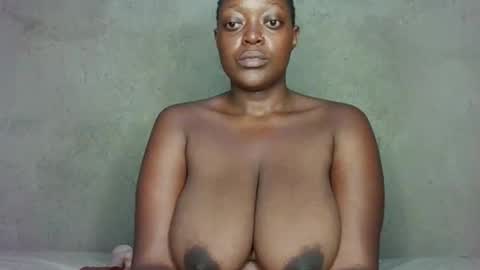 sweet_pie29 online show from 20, 4, 2026